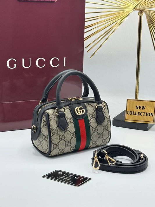 Gucci μαύρη  speedy