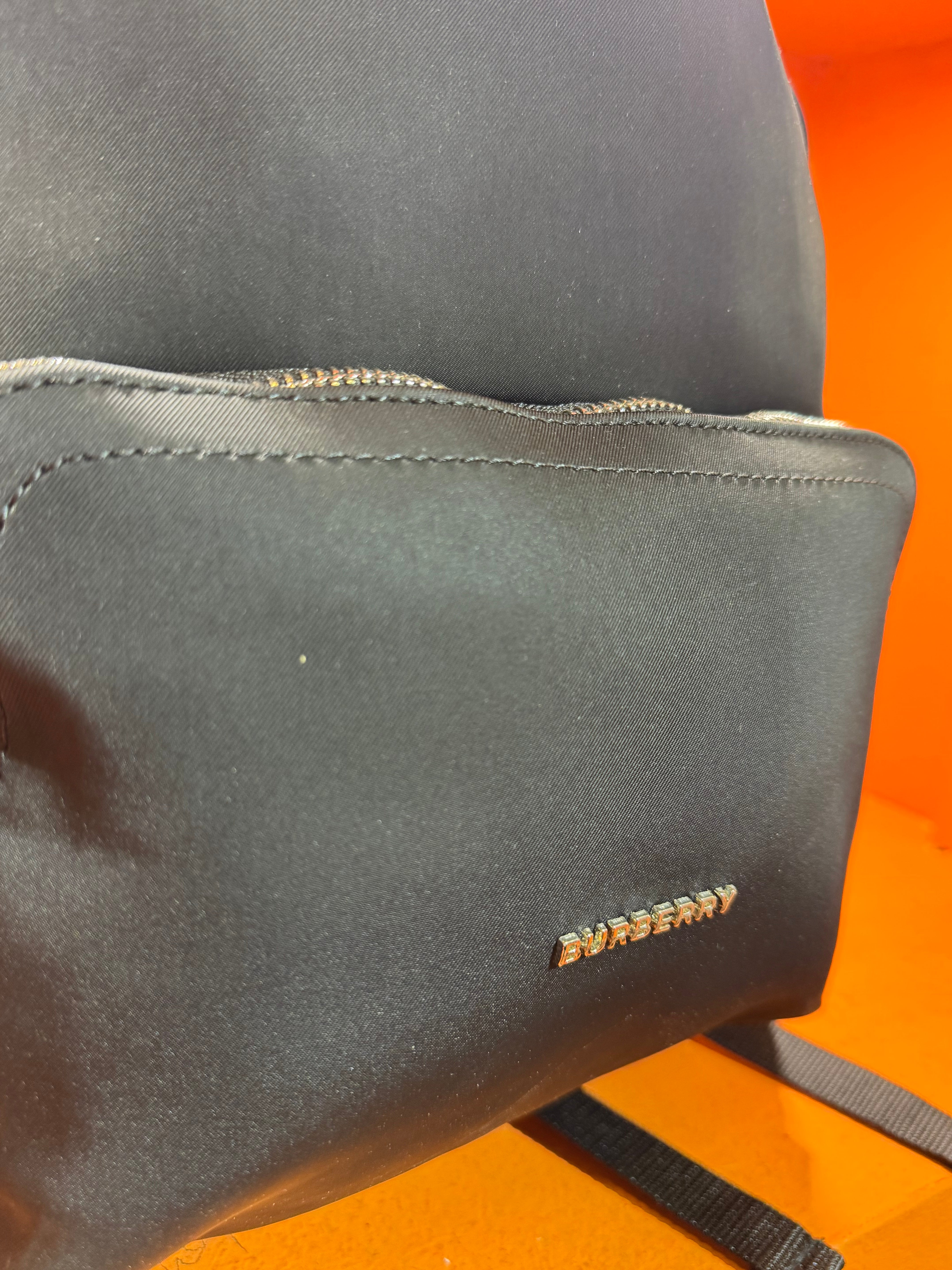 BURBERRY bag pack black