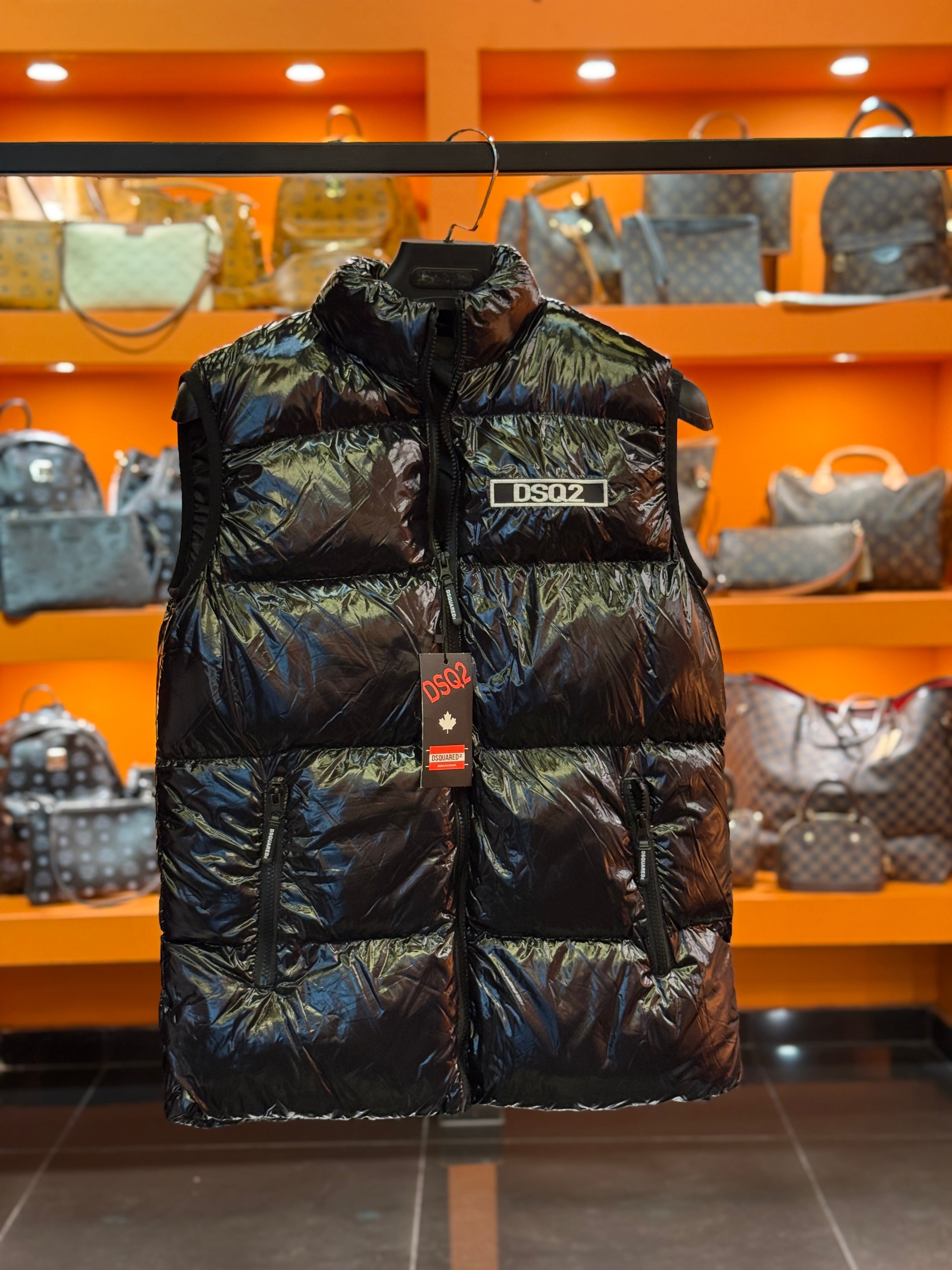 D2 αμάνικο black -white