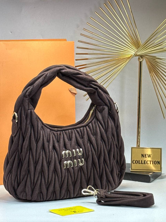 Miu Miu Hobo brown Σουέτsize:27x35x4.5cm