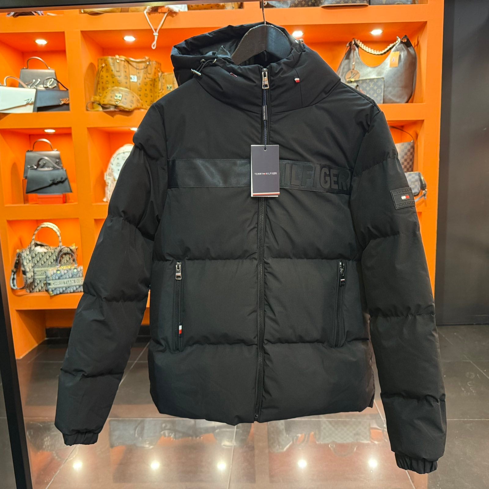 Tommy Hilfiger black