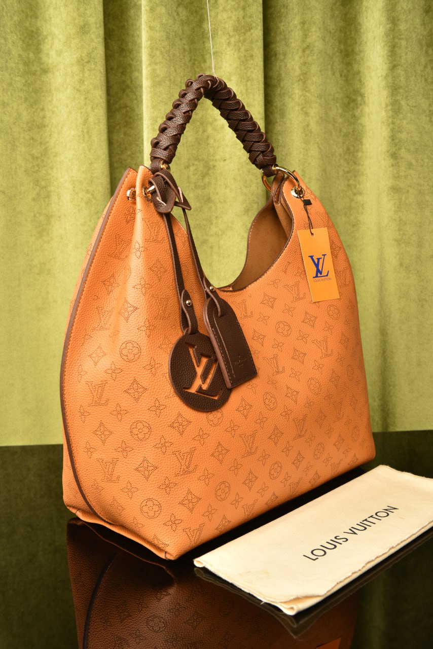 Louis Vuitton Carmel